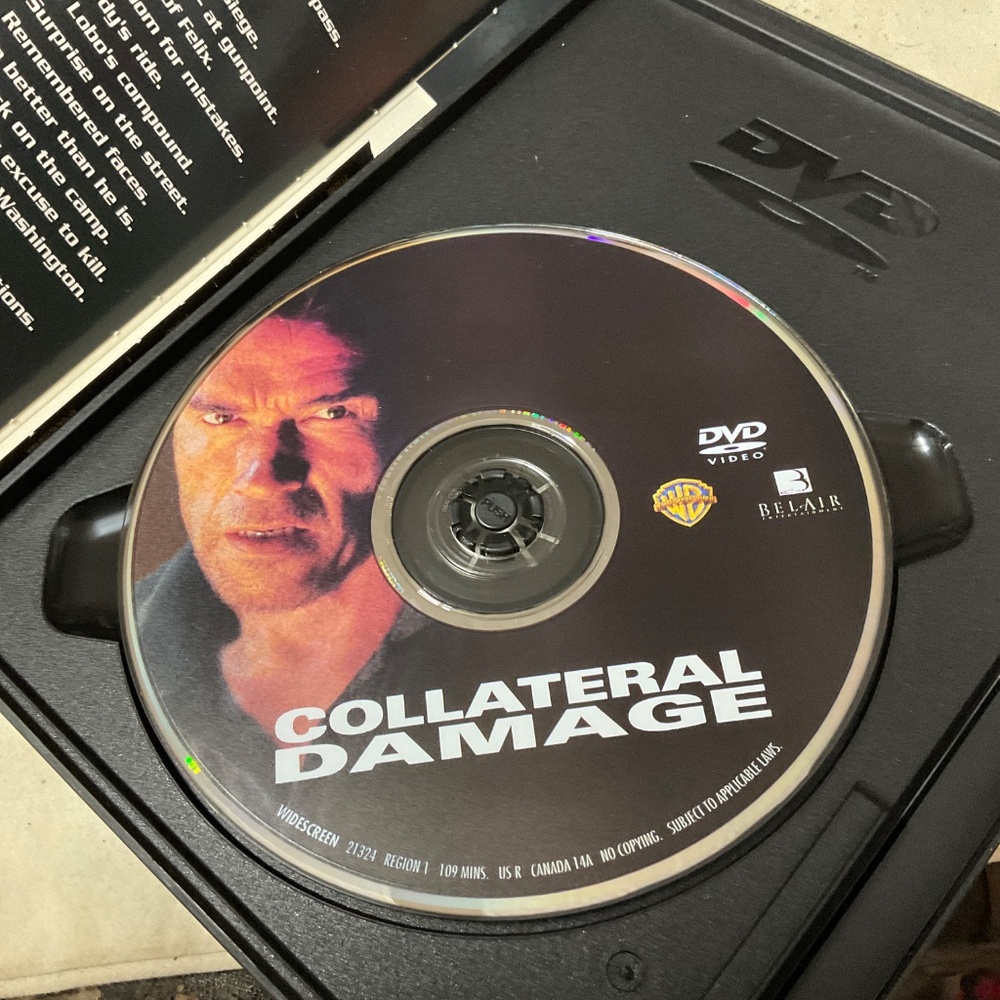 DVD - Collateral Damage. V181 - Picture 4 of 5